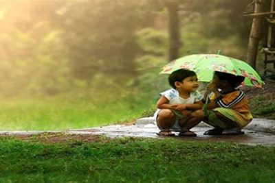 Dạy trẻ biết yêu thương, chia sẻ